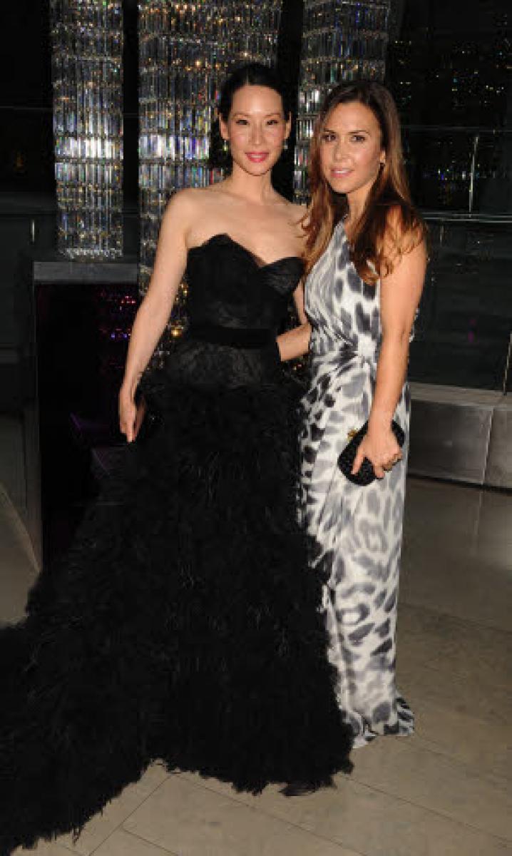 Reporters b7e46d0cef0e6a70 1 2