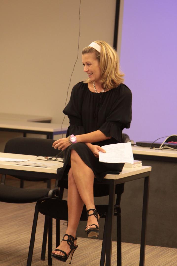 cours marcher en talons (1).JPG