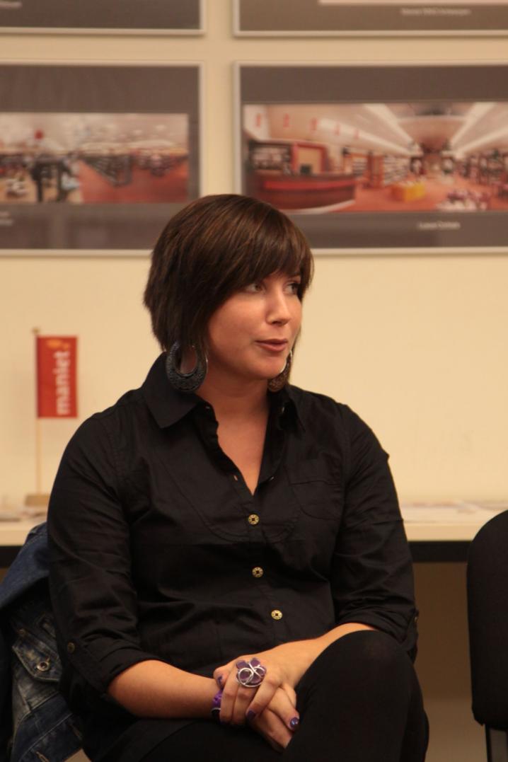 cours marcher en talons (5).JPG