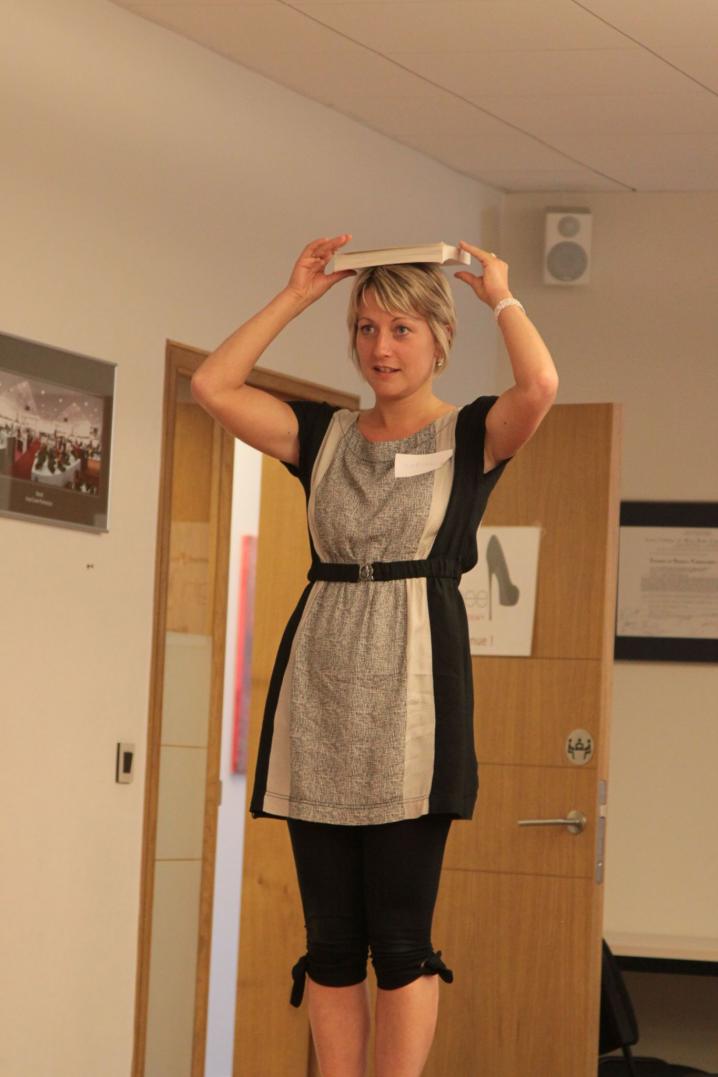 cours marcher en talons (53).JPG