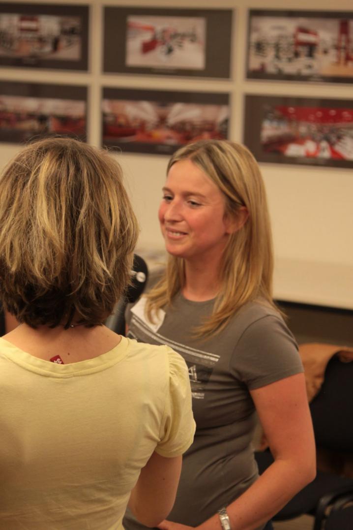 cours marcher en talons (72).JPG