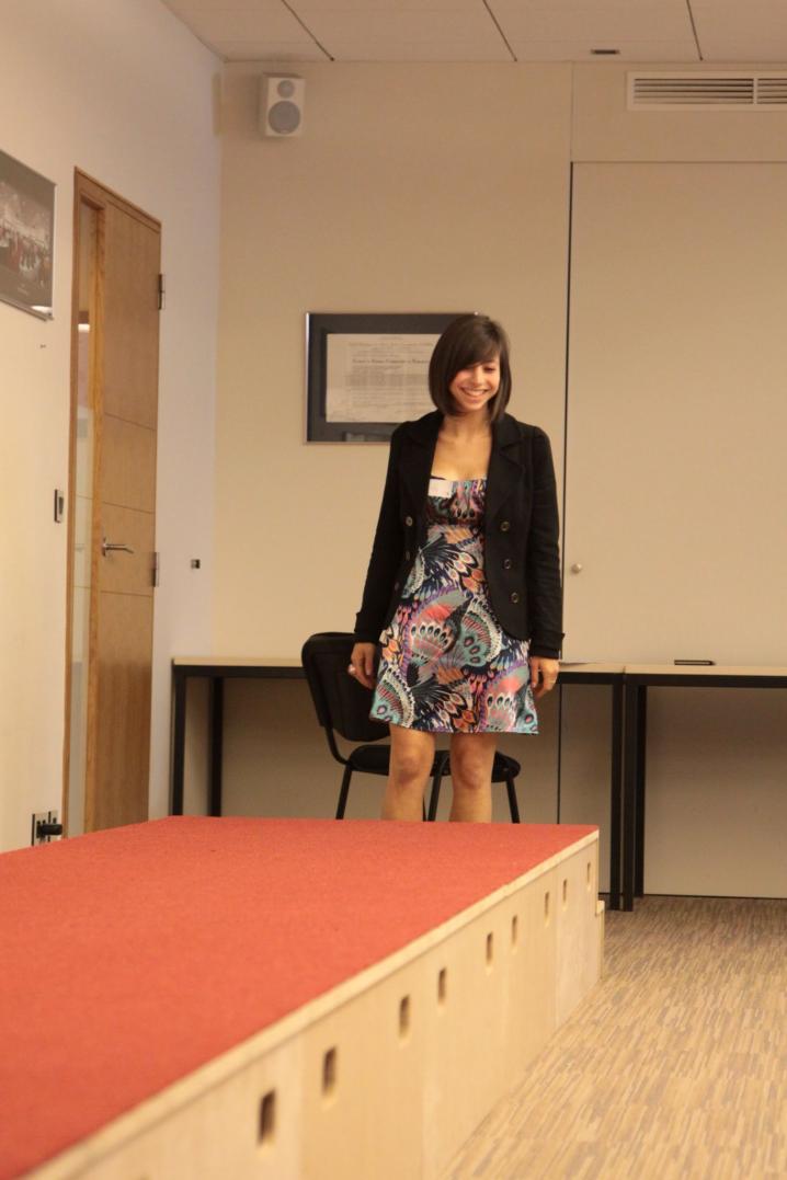 cours marcher en talons (30).JPG