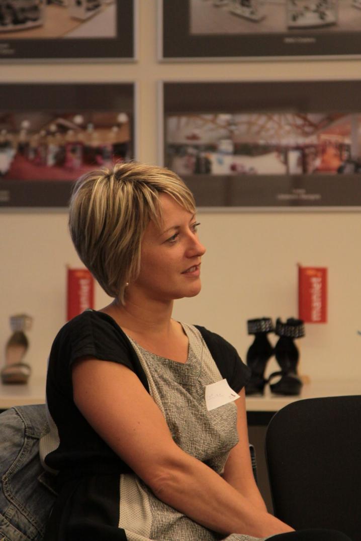 cours marcher en talons (63).JPG