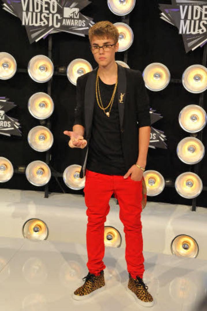 Reporters 011 mtv video m 66