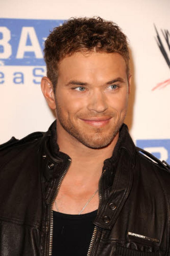 23 Kellan Lutz