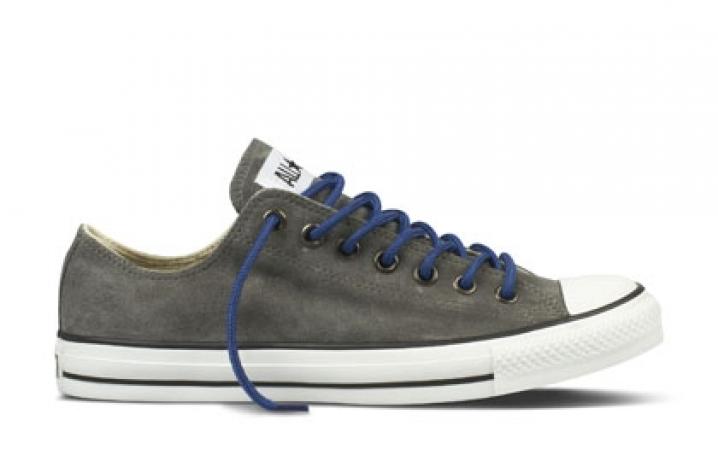 132122C Chuck Taylor All Star Suede Ox Charcoal