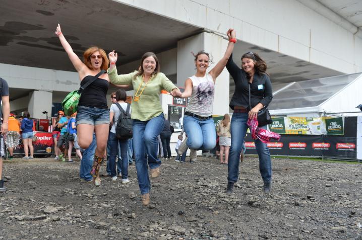 ronquieres festival jump (13).JPG