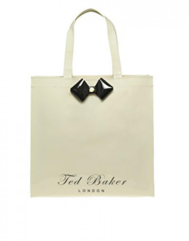 Ted Baker 46,15 euros