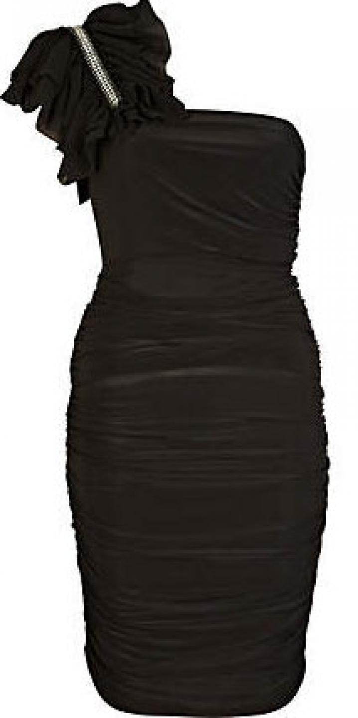 River Island - 28 eur