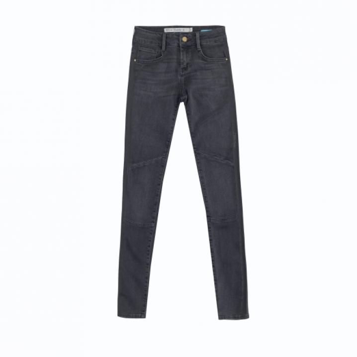 Skinnyjeans: Zara - prijs niet gecommuniceerd