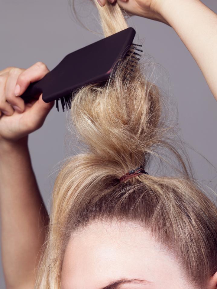 Le chignon boule: étape 3