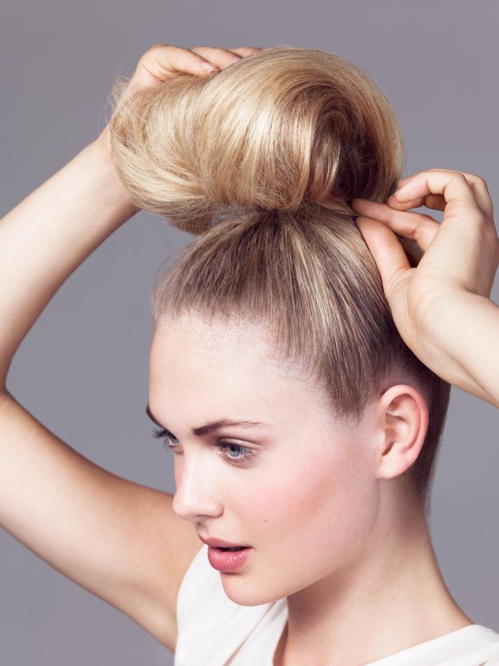 Le chignon boule: étape 4