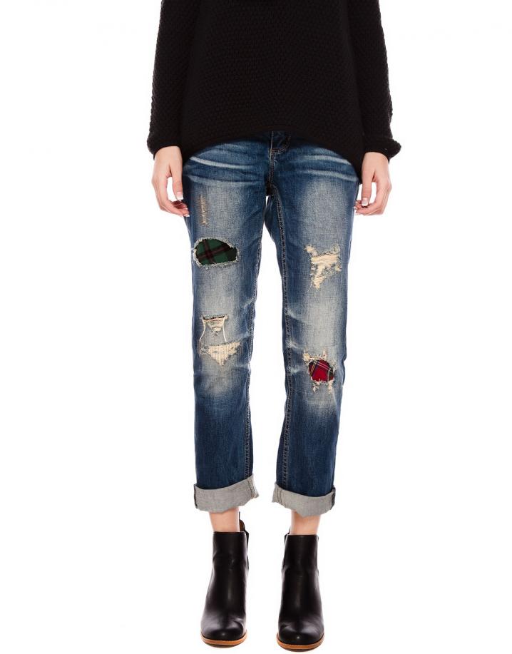 Pull and Bear 39,99 € skinny et imprimé