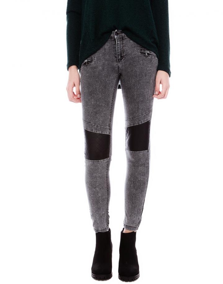 Pull and Bear 39,99 € skinny et matelassé