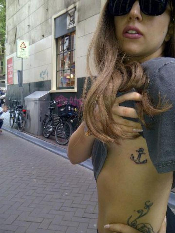 gaga_tattoo