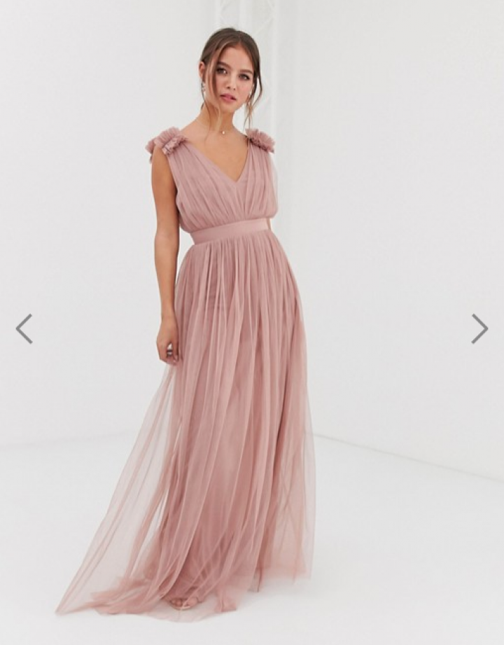 Verder afbetalen Onvergetelijk 11 pastelroze maxi-jurken om in te schitteren op die eerste bruiloft van  het seizoen
