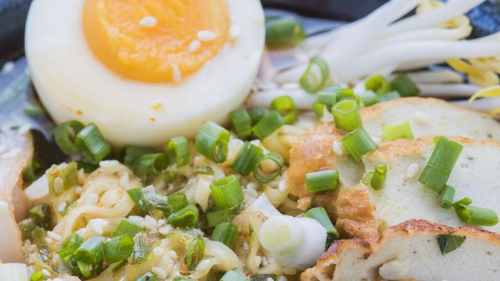 Japanse streetfood: 6 x ramen eten Japanse streetfood: 6 x ramen eten
