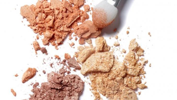 Make-up : 10 conseils pour une tenue infaillible Make-up : 10 conseils pour une tenue infaillible