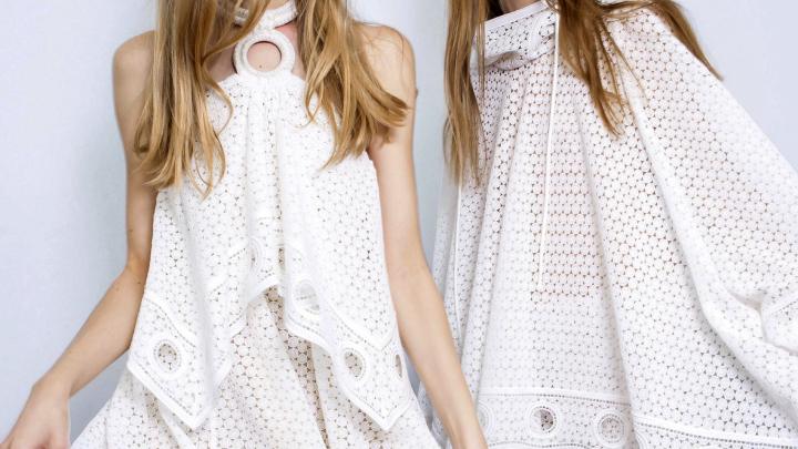 Zomertrend: witter dan wit. Zomertrend: witter dan wit.