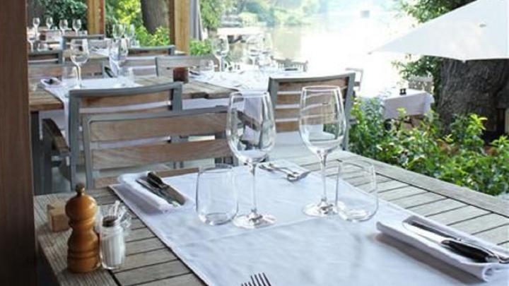 6 x weg van de wereld-terrasjes en bars 6 x weg van de wereld-terrasjes en bars