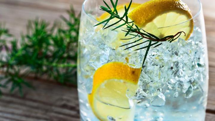 Deze gin wordt gemaakt van vlees Deze gin wordt gemaakt van vlees