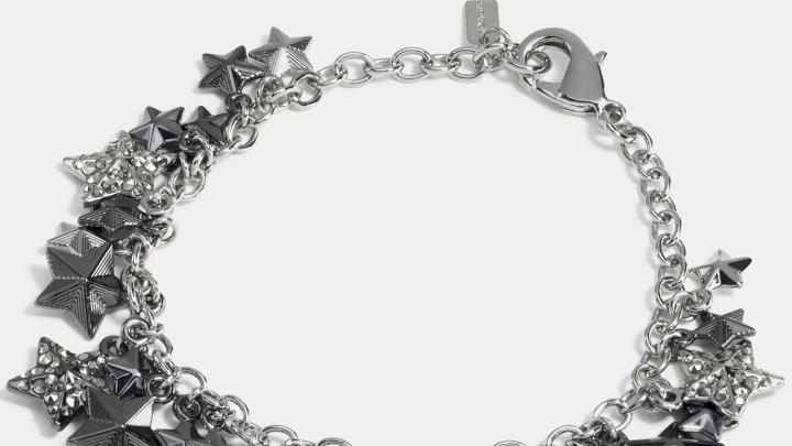 Must-buy: de bedelarmband Must-buy: de bedelarmband