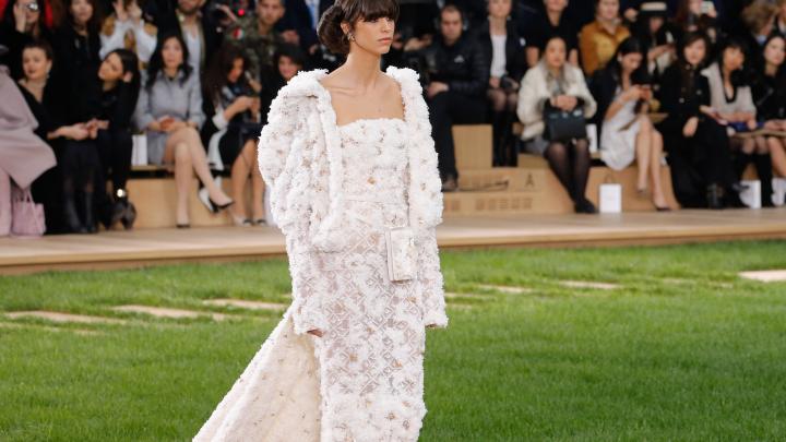 Front row @ Chanel Couture Show: dit droegen de celebs Front row @ Chanel Couture Show: dit droegen de celebs