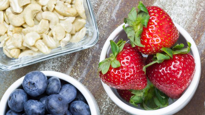 15 snacks die minder dan 100 calorieën bevatten 15 snacks die minder dan 100 calorieën bevatten