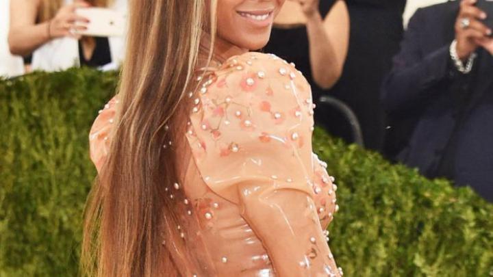 Les 5 looks les plus remarqués du Met Gala Les 5 looks les plus remarqués du Met Gala