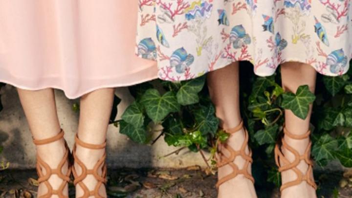 15 maxi robes colorées à moins de 100€ 15 maxi robes colorées à moins de 100€