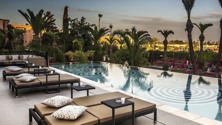 Luxueus logeren buiten de Medina in Marrakesh Luxueus logeren buiten de Medina in Marrakesh