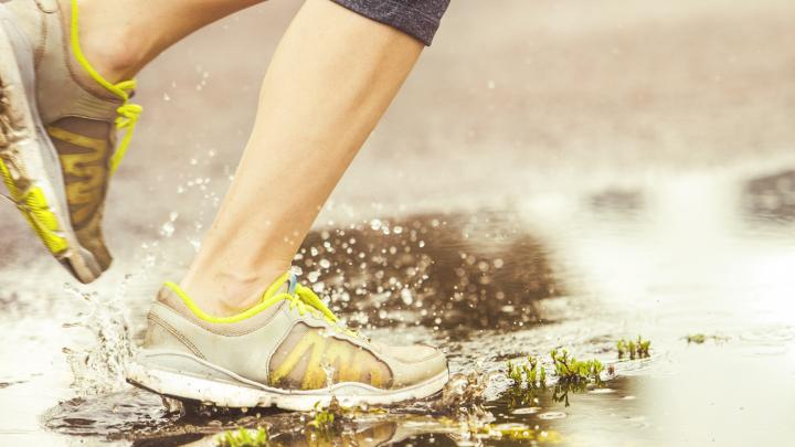 5 redenen om toch te gaan joggen bij regenweer 5 redenen om toch te gaan joggen bij regenweer