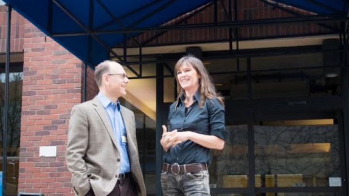 Vet mag: Pascale Naessens interviewt David Ludwig Vet mag: Pascale Naessens interviewt David Ludwig