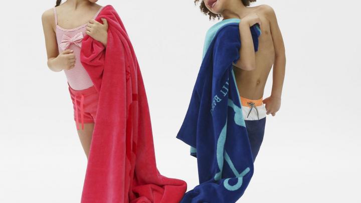 A gagner: 10 serviettes de plage Petit Bateau A gagner: 10 serviettes de plage Petit Bateau