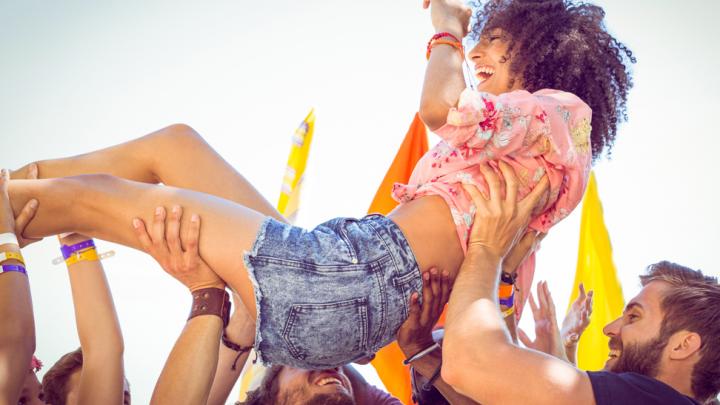 Win 1 van de 6 festivalkits t.w.v. €90 voor WE CAN DANCE dankzij Zalando Win 1 van de 6 festivalkits t.w.v. €90 voor WE CAN DANCE dankzij Zalando