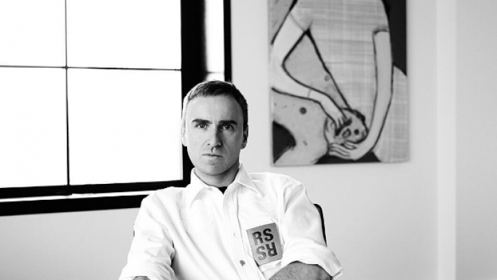 Raf Simons, créateur visionnaire Raf Simons, créateur visionnaire