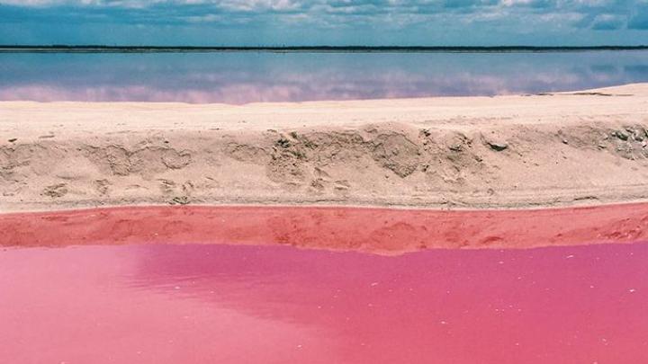 Dit moet je zien: natuurlijk roze lagune in Mexico Dit moet je zien: natuurlijk roze lagune in Mexico