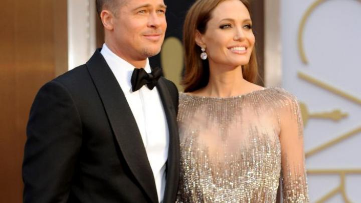 Dit wist je nog niet over de scheiding van Brad Pitt & Angelina Jolie Dit wist je nog niet over de scheiding van Brad Pitt & Angelina Jolie