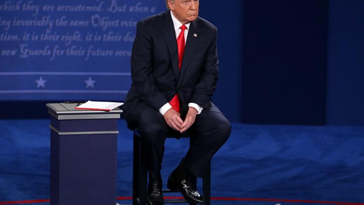 Vrouwen reageren op uitlatingen van Trump met verhalen over aanranding Vrouwen reageren op uitlatingen van Trump met verhalen over aanranding