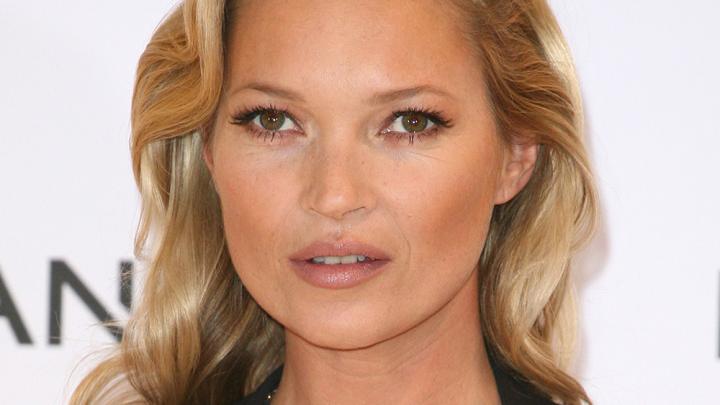 Bij deze 6 effectieve huidtips zweert de dermatoloog van celebrities Bij deze 6 effectieve huidtips zweert de dermatoloog van celebrities