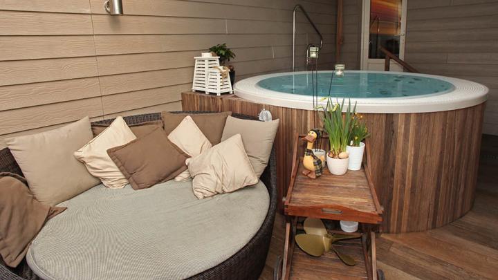 Kajuit37: privé-wellness en B&B op een boot Kajuit37: privé-wellness en B&B op een boot