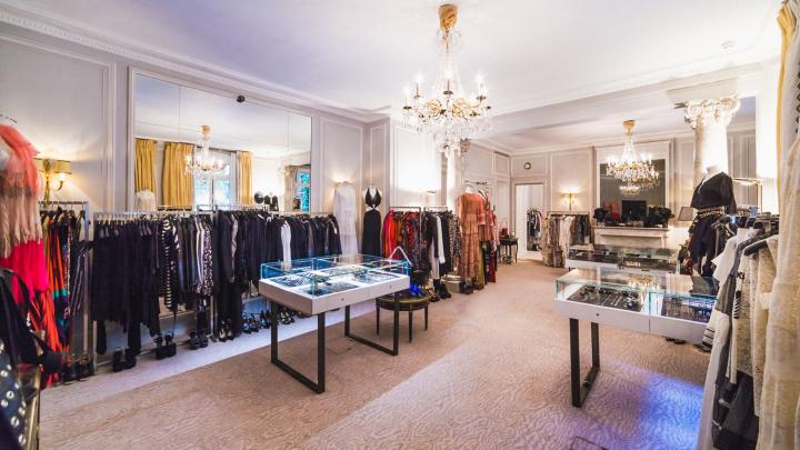 Montaigne Market: een grote hoeveelheid luxemerken onder één dak Montaigne Market: een grote hoeveelheid luxemerken onder één dak