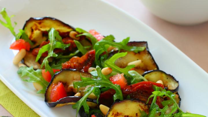 Salade d’aubergines grillées Salade d’aubergines grillées