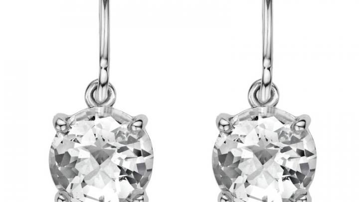 Diamonds are a girl’s best friend… Diamonds are a girl’s best friend…