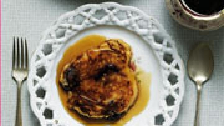 Pannenkoeken met ricotta en zure kersen Pannenkoeken met ricotta en zure kersen
