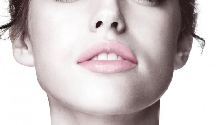 Zachte, geurige lippen Zachte, geurige lippen