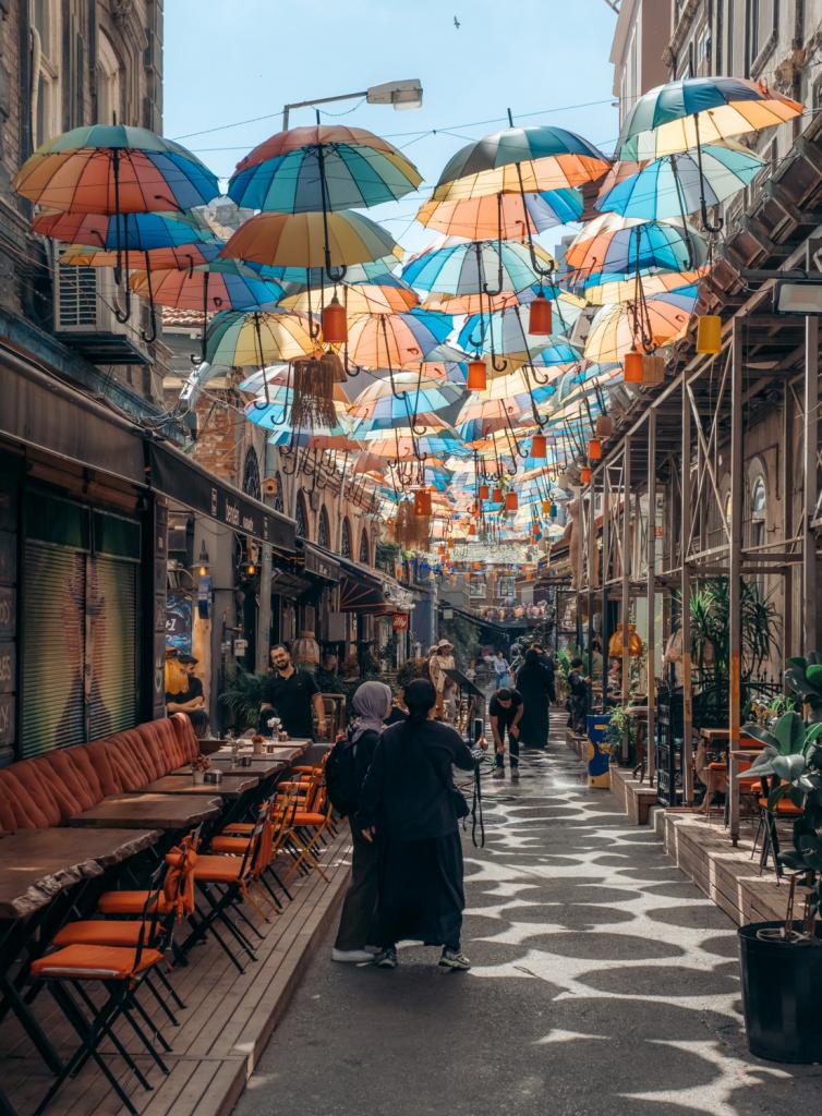Umbrella Street Istanboel
