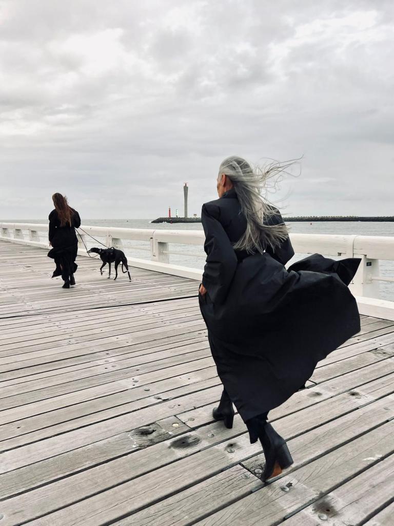 Enkele van de foto's ‘Iconic Oostende’ die geveild worden.