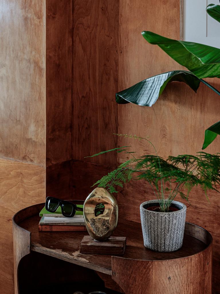 Een van Broughtons theewagens van Gerald Summers.