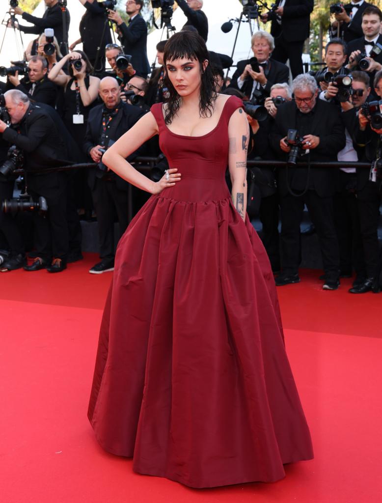 cara delevingne kapsel